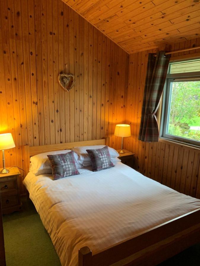 Milton Bay Luxury Lodge Wrapped In Exceptional Scenery Morenish エクステリア 写真